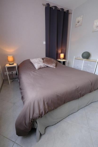 Appartement Logement entre Chambord et le zoo de Beauval à Contres  Extérieur photo